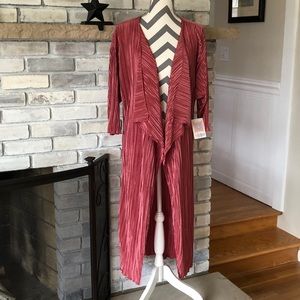 🌟NWT🌟 LuLaRoe Shirley Kimono🌟Sz Medium